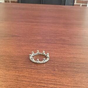 Crown Shaped Pandora Crystal Ring - Silver Tone